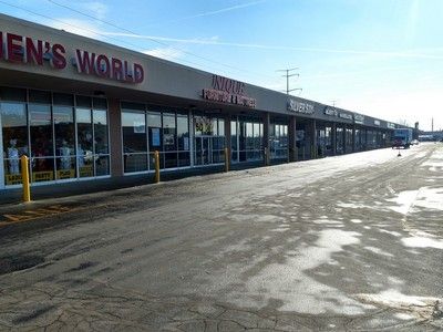 Mill Road Shopping Center: 6406-6450 N 76th St, Milwaukee, WI 53223